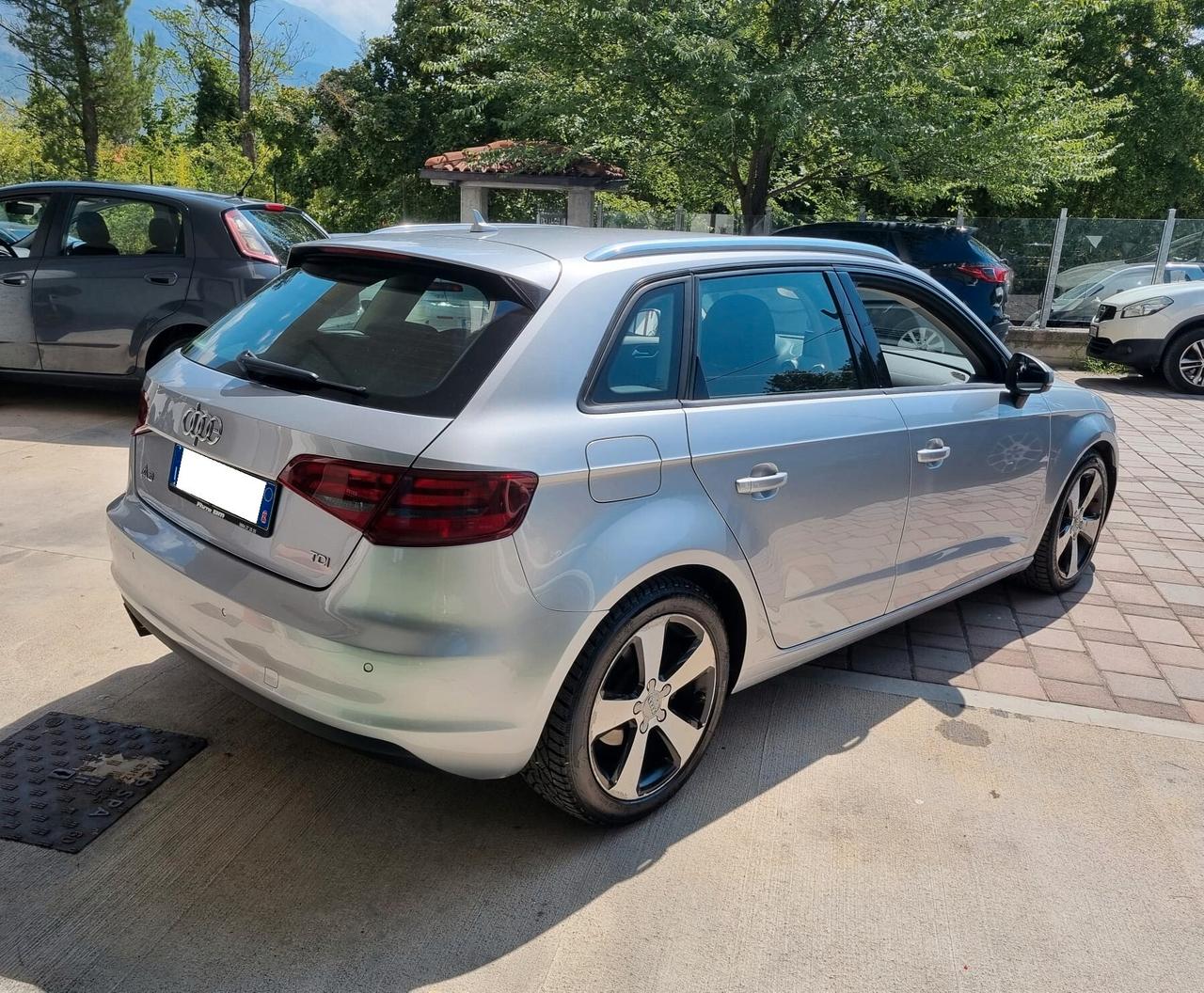 Audi A3 SPB 2.0 TDI 150 CV clean diesel S tronic Ambition