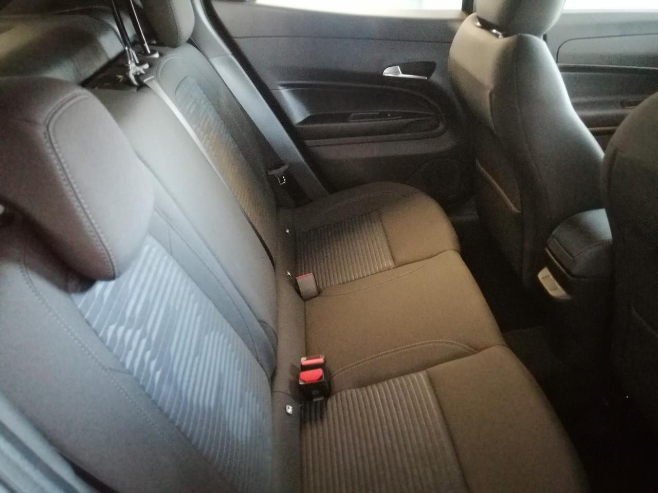 Alfa Romeo Junior 1.2 136 CV Hybrid eDCT6