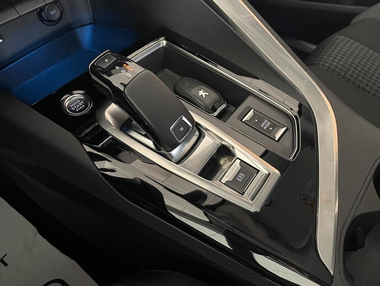 PEUGEOT New 3008 Business - BlueHDi 130cv EAT8 E6D