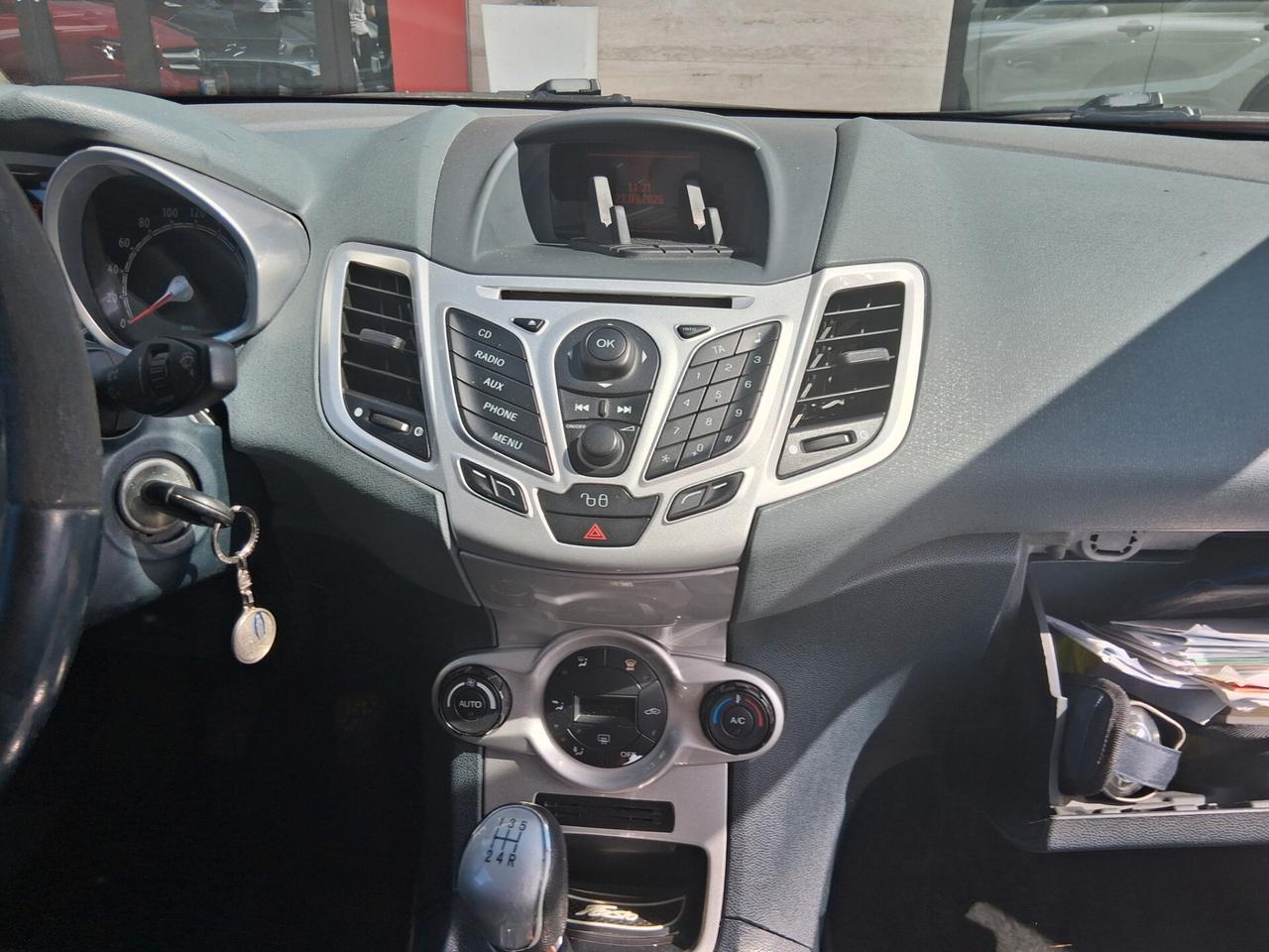 Ford Fiesta 1.4 TDCi 68CV 5 porte Titanium