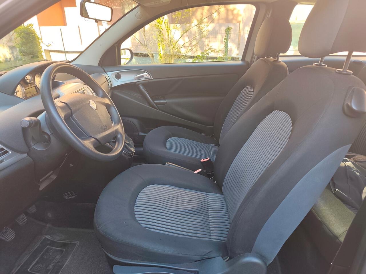 Lancia Ypsilon 1.2 Benz euro 4 cinghia fatta