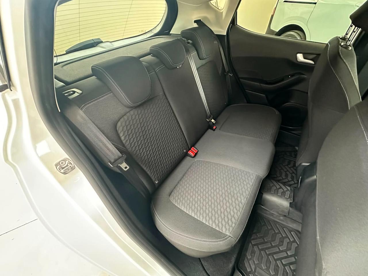 Ford Fiesta 1.0 Ecoboost Hybrid 125 CV Titanium