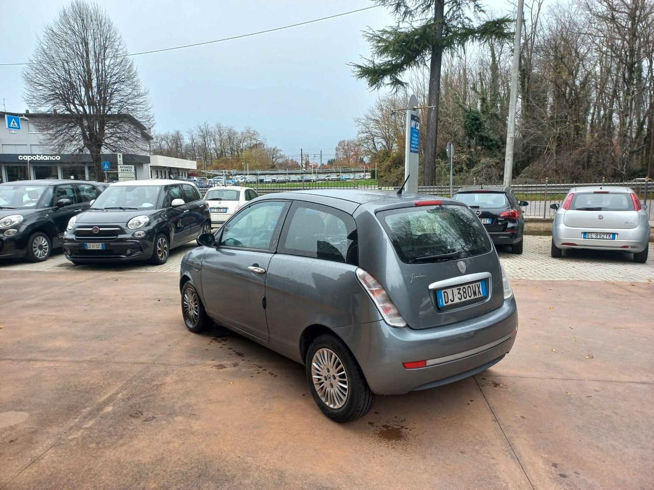 Lancia Ypsilon 1.2 Argento