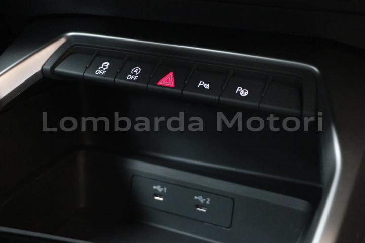Audi A3 Sportback 35 2.0 tdi Business Advanced s-tronic