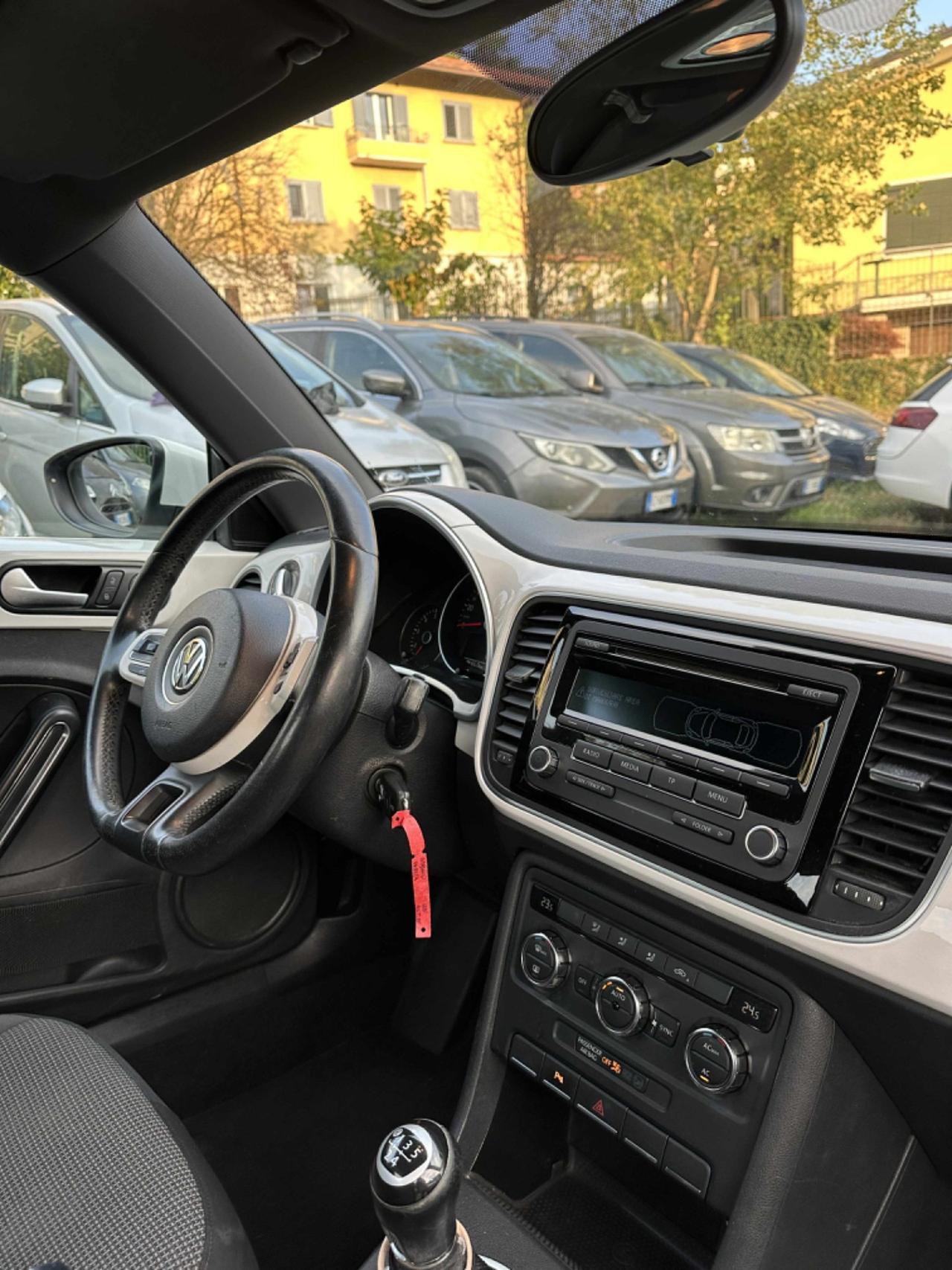 Volkswagen MAGGIOLINO BEETLE 1.6 TDI VINTAGE KMCERT
