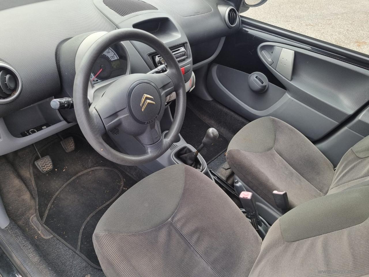 CITROEN C1 1.0 5p. Pinko