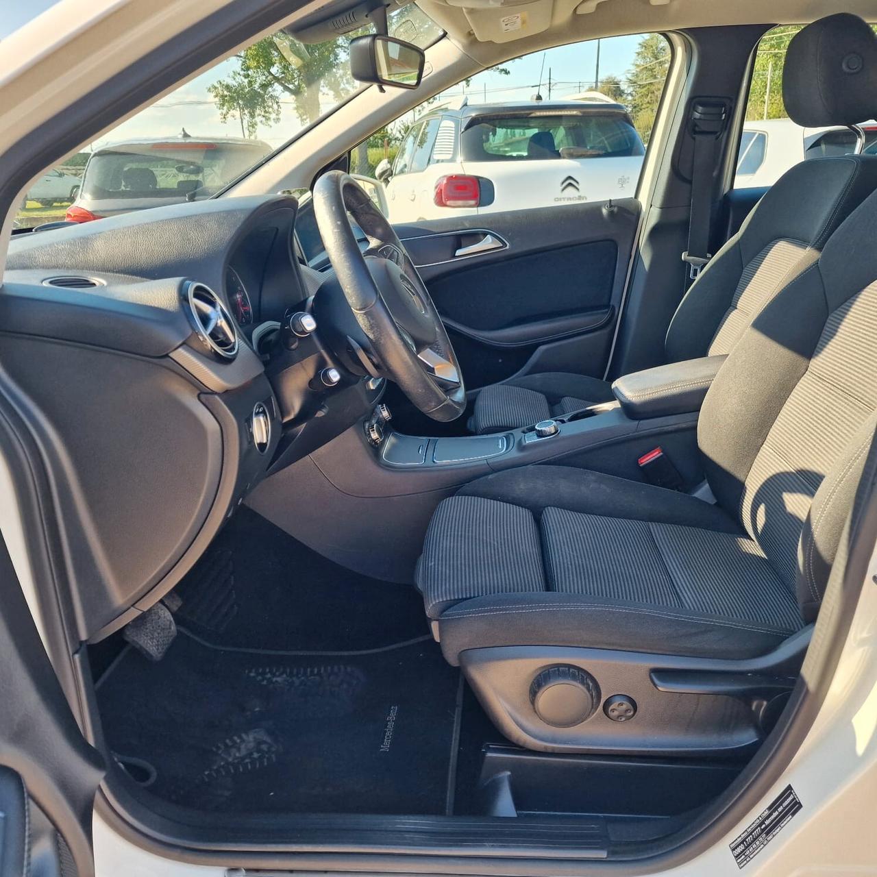Mercedes-benz B 180 B 180 d Automatic Sport