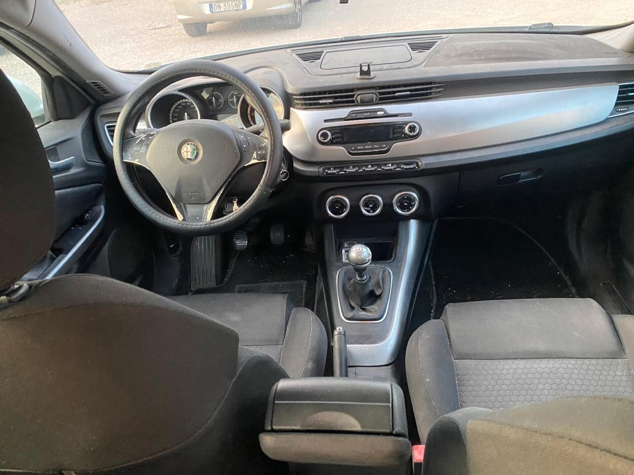 Alfa Romeo Giulietta 1.6 JTDm-2 105 CV Distinctive