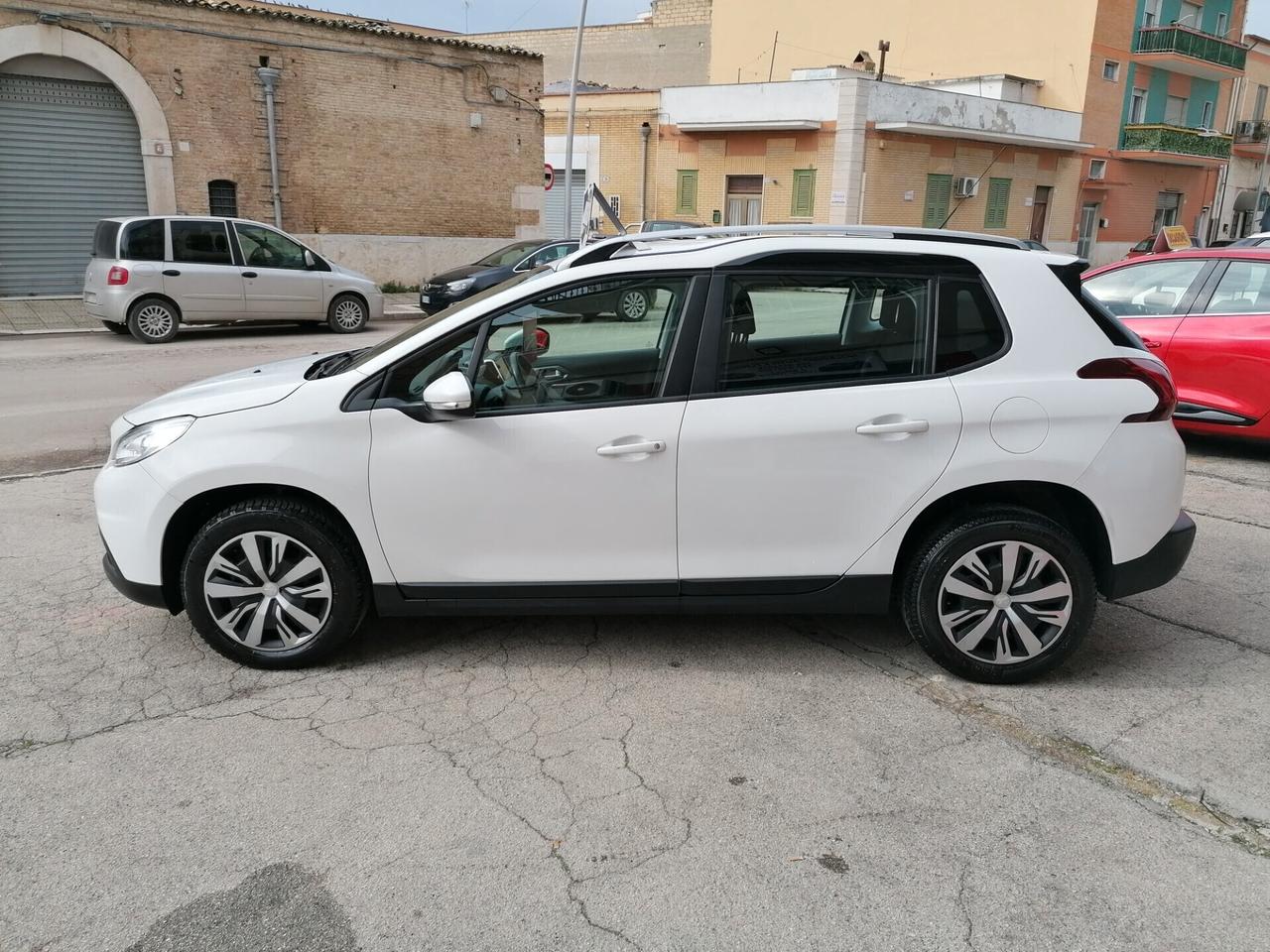 Peugeot 2008 BlueHDi 100 Active