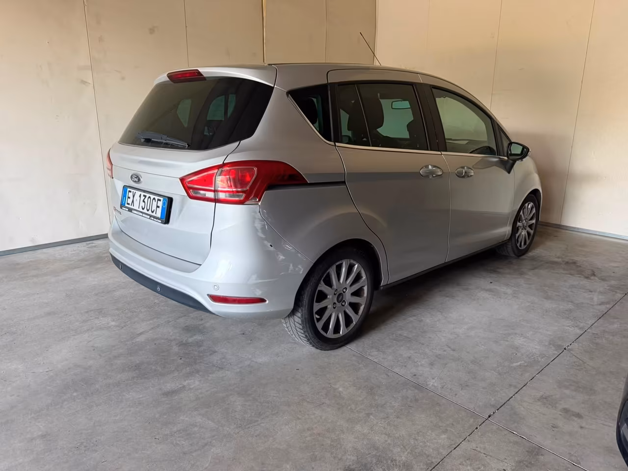 Ford B-Max 1.4 90 CV GPL Business Titanium