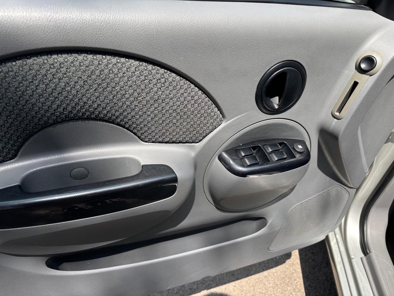 Daewoo Kalos 1.4 cat 5 porte SX