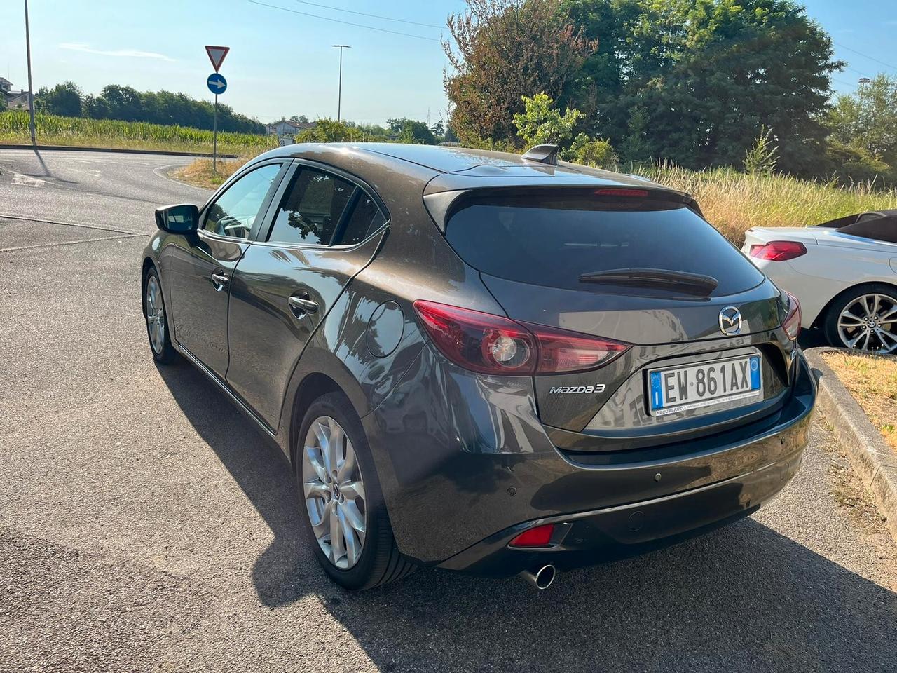 Mazda 3 Mazda3 2.2 Skyactiv-D Evolve