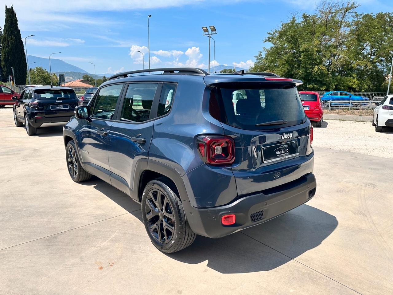 Jeep Renegade 1.5 Turbo T4 MHEV Summit