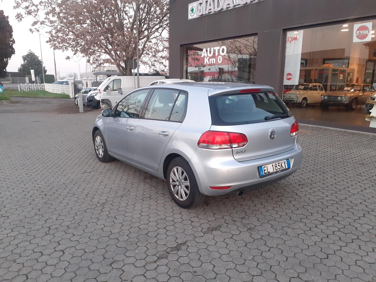 Volkswagen Golf 1.6 TDI DPF 5p. Highline