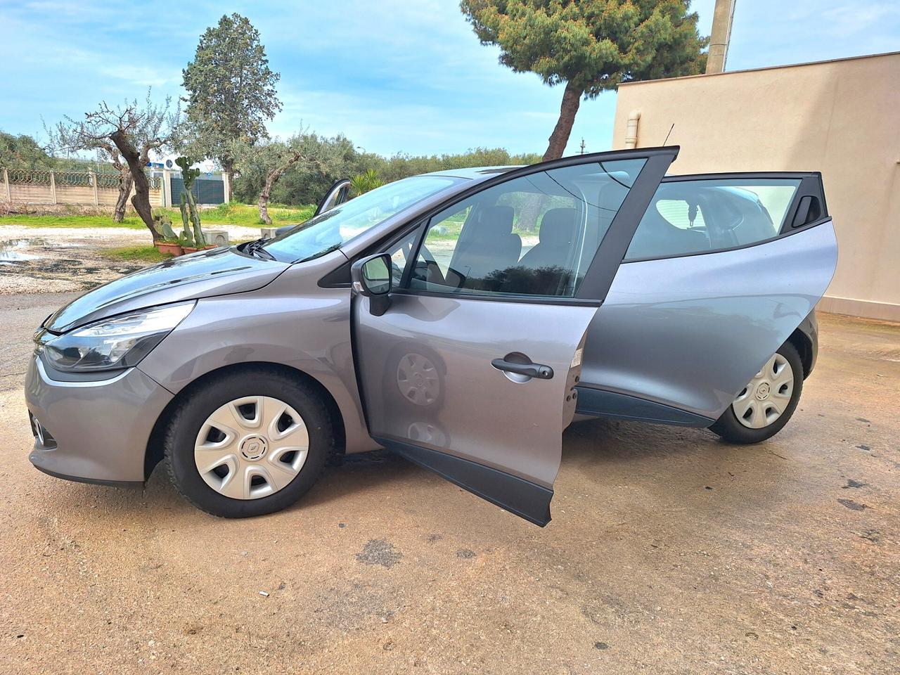 Renault Clio 1.2 BENZINA 5 porte "PERFETTA"