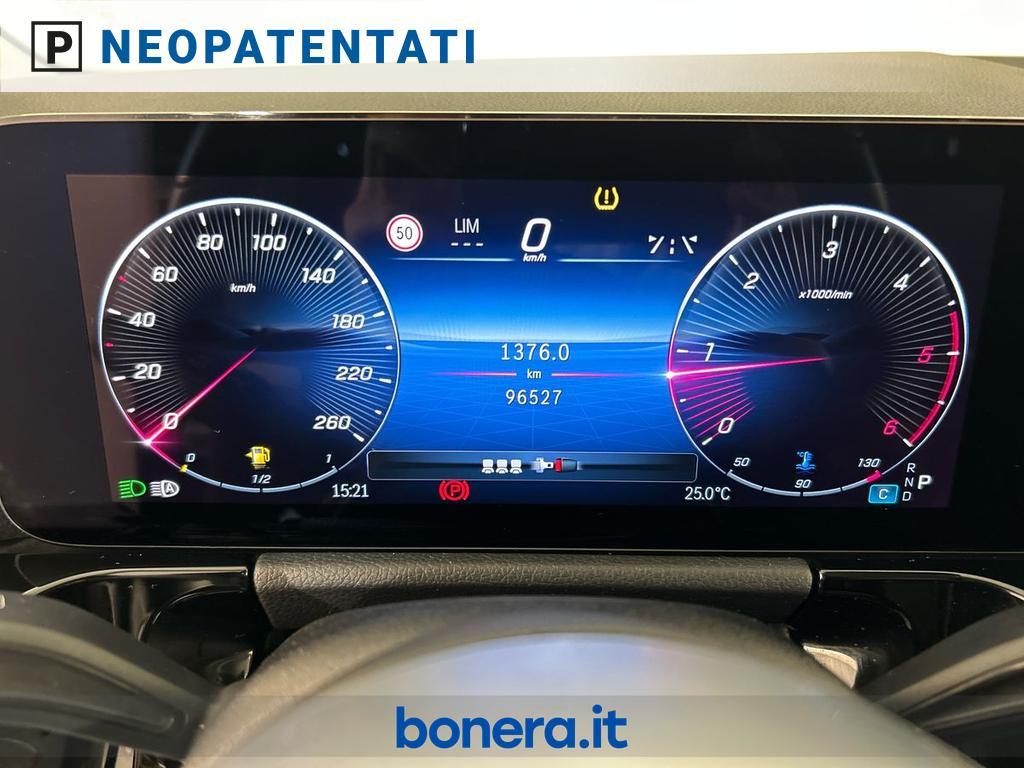 Mercedes GLA 180 180 D Progressive Advanced Plus 8G-DCT