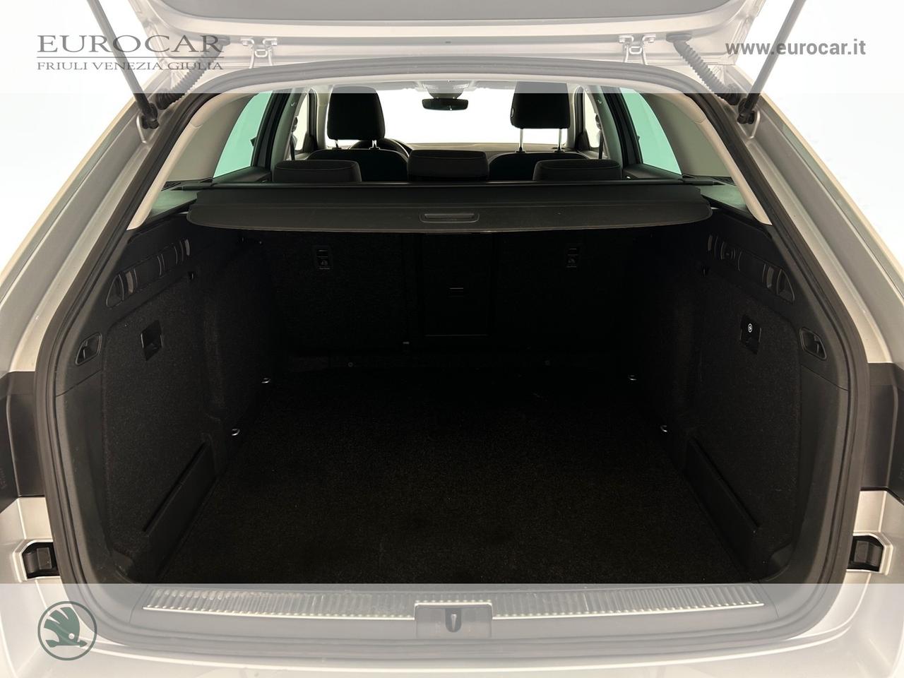 Skoda Superb wagon 2.0 tdi evo executive 150cv dsg