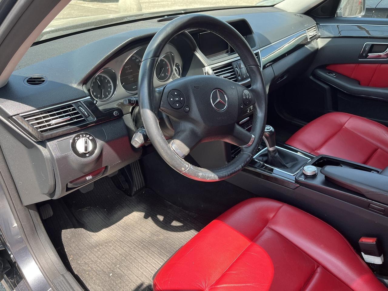 MERCEDES E 220 CDI AVANDGARDE 6m