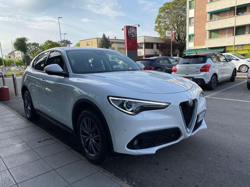 Alfa Romeo Stelvio 2.2 Turbodiesel 210 CV AT8 Q4 Business Rif. Antonio