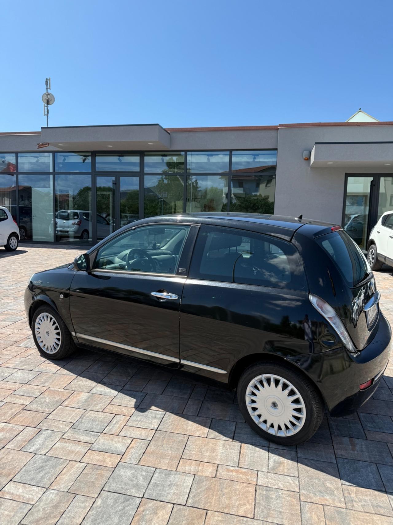 Lancia Ypsilon 1.2
