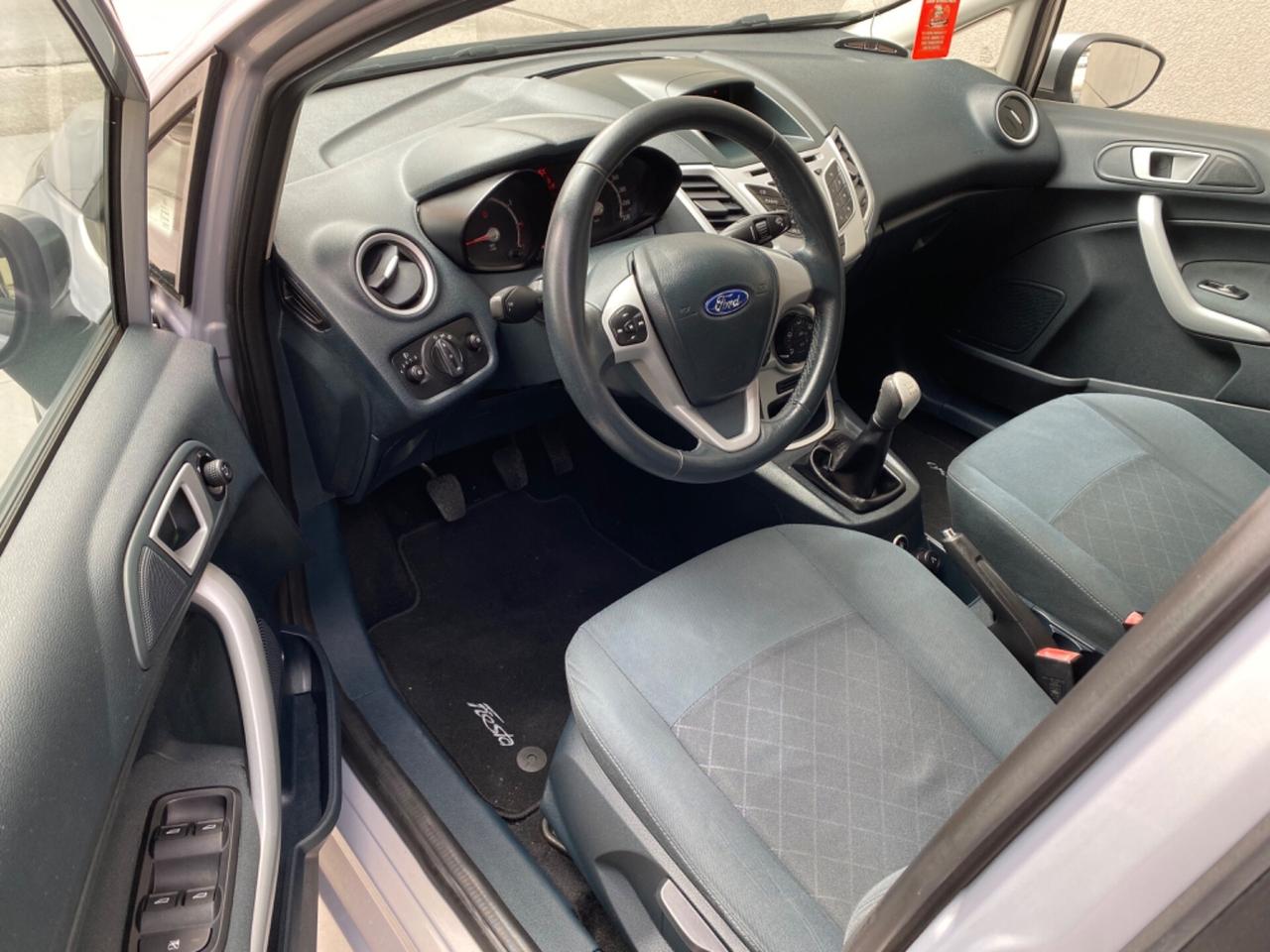 Ford Fiesta 1.4 GPL Casa Madre