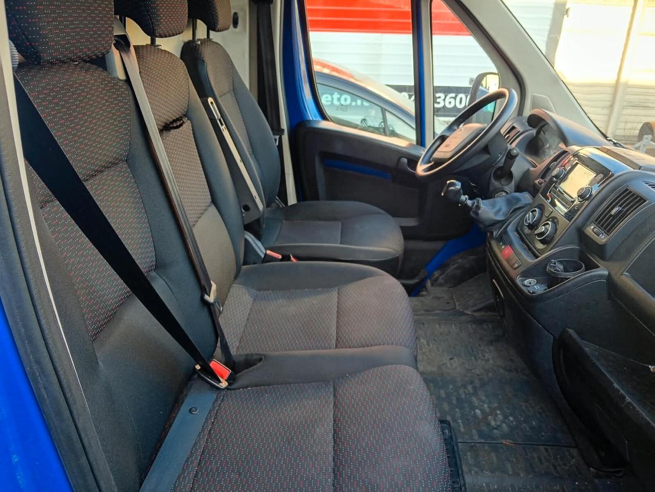 Peugeot Boxer 328 2.2 BlueHDi 120 S&S PC-TN Furgone