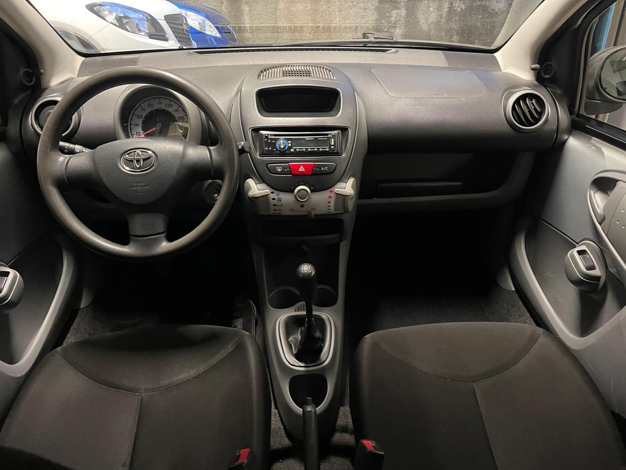 Toyota Aygo 1.0 12V VVT-i 5 porte