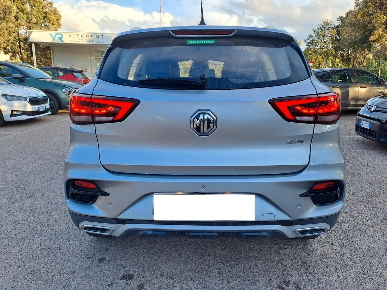 Mg ZS LUXURY PASSAGGIO INCLUSO