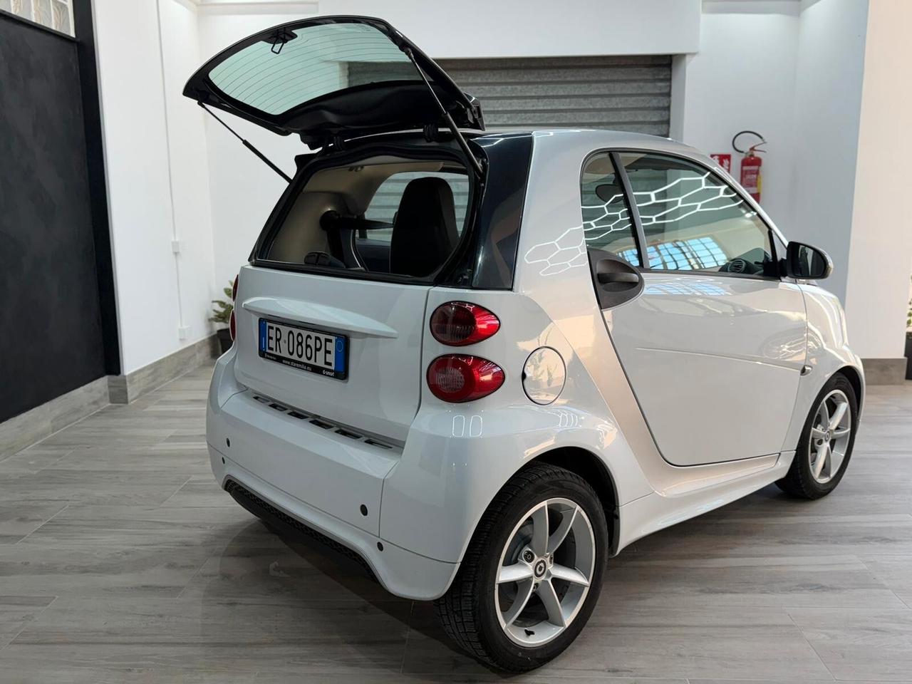 Smart ForTwo 1000 52 kW coupé passion