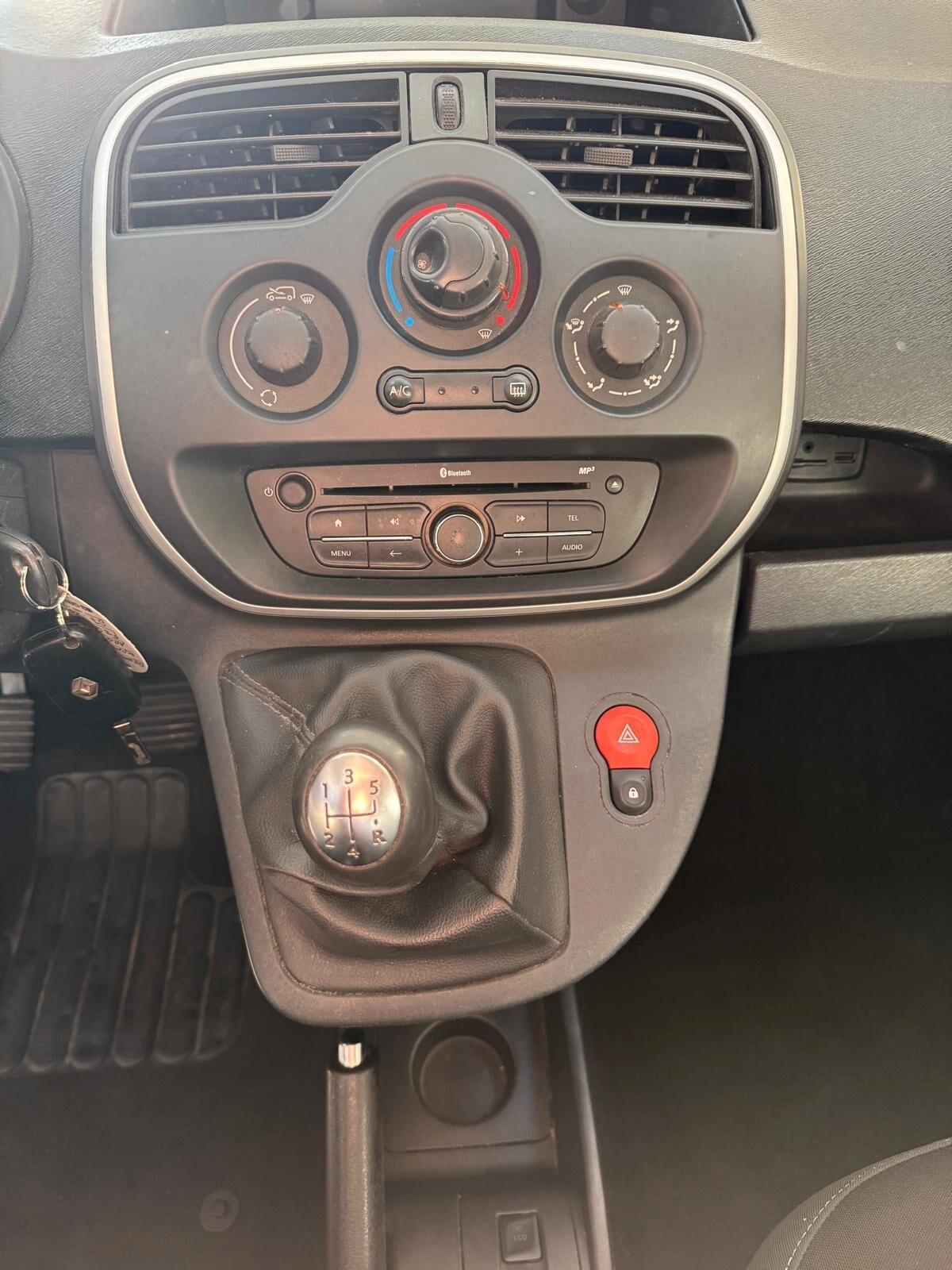 Renault Kangoo 1.5 dCi 90CV Limited AUTOCARRO FATTURABILE 5 POSTI PERFETTO!!!