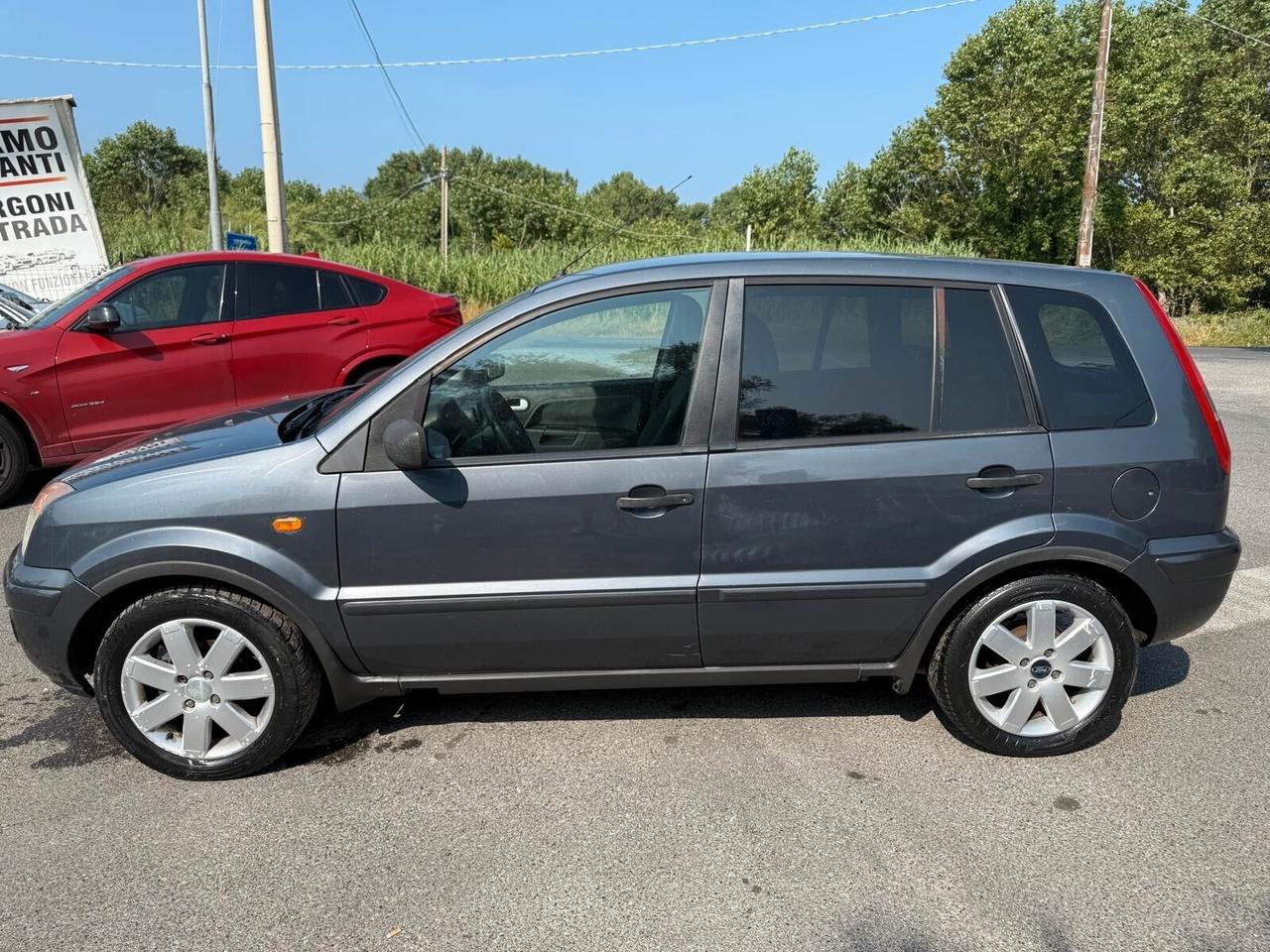 Ford Fusion 1.4 TDCi 5p. Leather