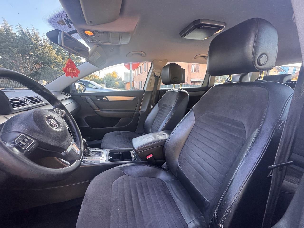 Volkswagen Passat 2.0 TDI DSG Highline BlueM. Tech.