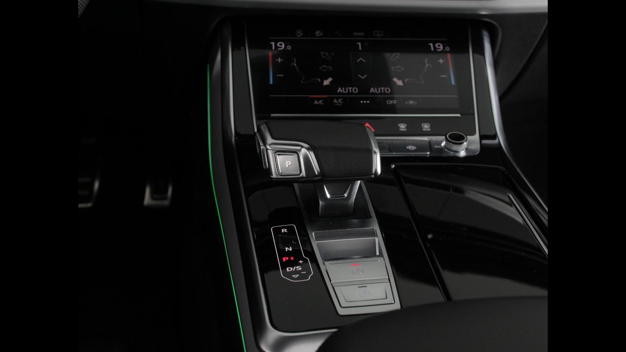 AUDI Q8 I 2018 - Q8 50 3.0 tdi mhev Sport quattro tiptronic