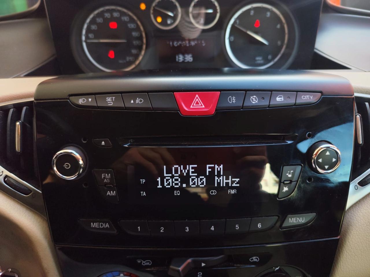 Lancia Ypsilon 1.3 MJT 95 CV 5 porte S&S Platinum