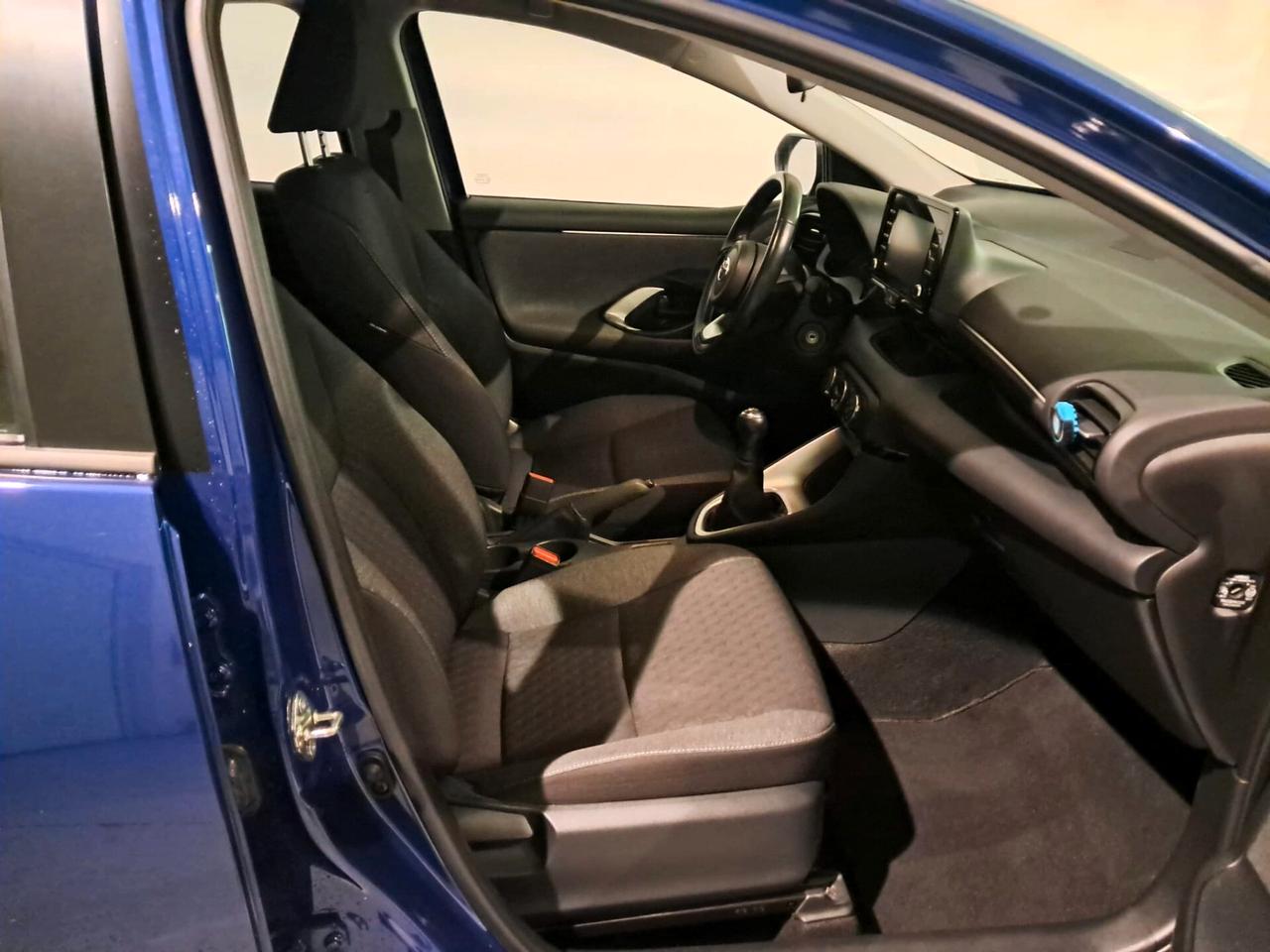 Toyota Yaris 1.0 5 porte Active