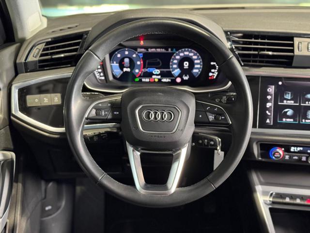 AUDI Q3 35 TDI S tronic Business Advanced