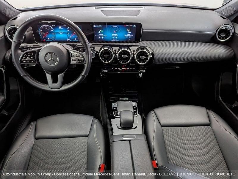 Mercedes-Benz Classe A 180 SPORT AUTOMATIC