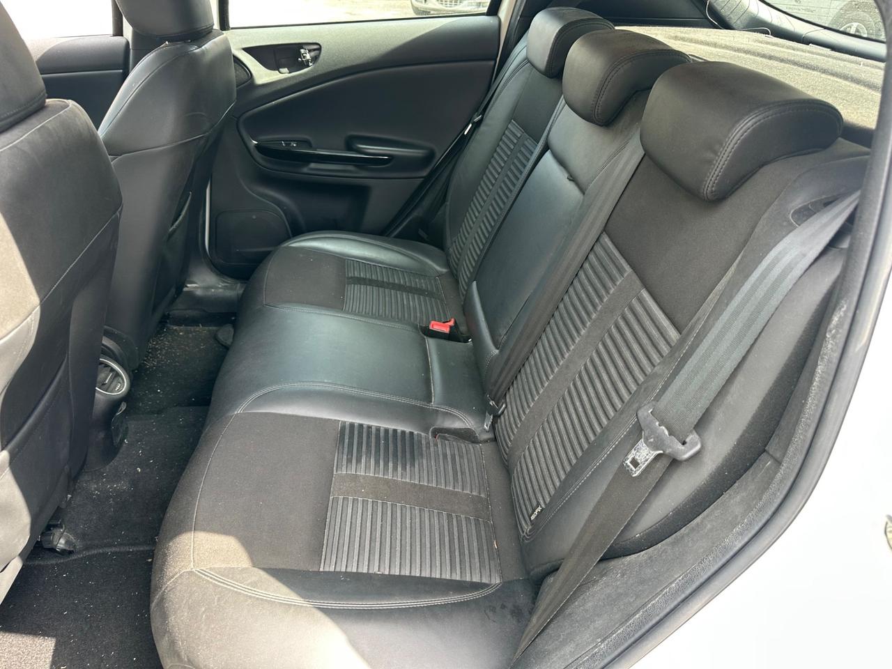 Alfa Romeo Giulietta 1.6 105 CV Finanziabile
