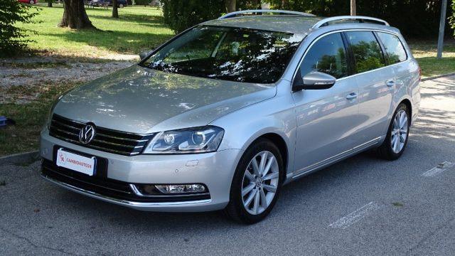 VOLKSWAGEN Passat Var. 2.0 TDI 140 cv, DSG High. BM.Tech., Garanzia.
