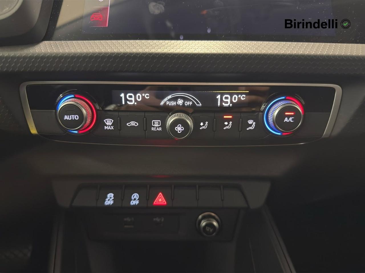 AUDI A1 2ª serie - A1 SPB 30 TFSI S tronic Admired