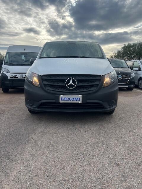 Mercedes Benz VITO FURGONE 110 LONG TRAZ. ANT.
