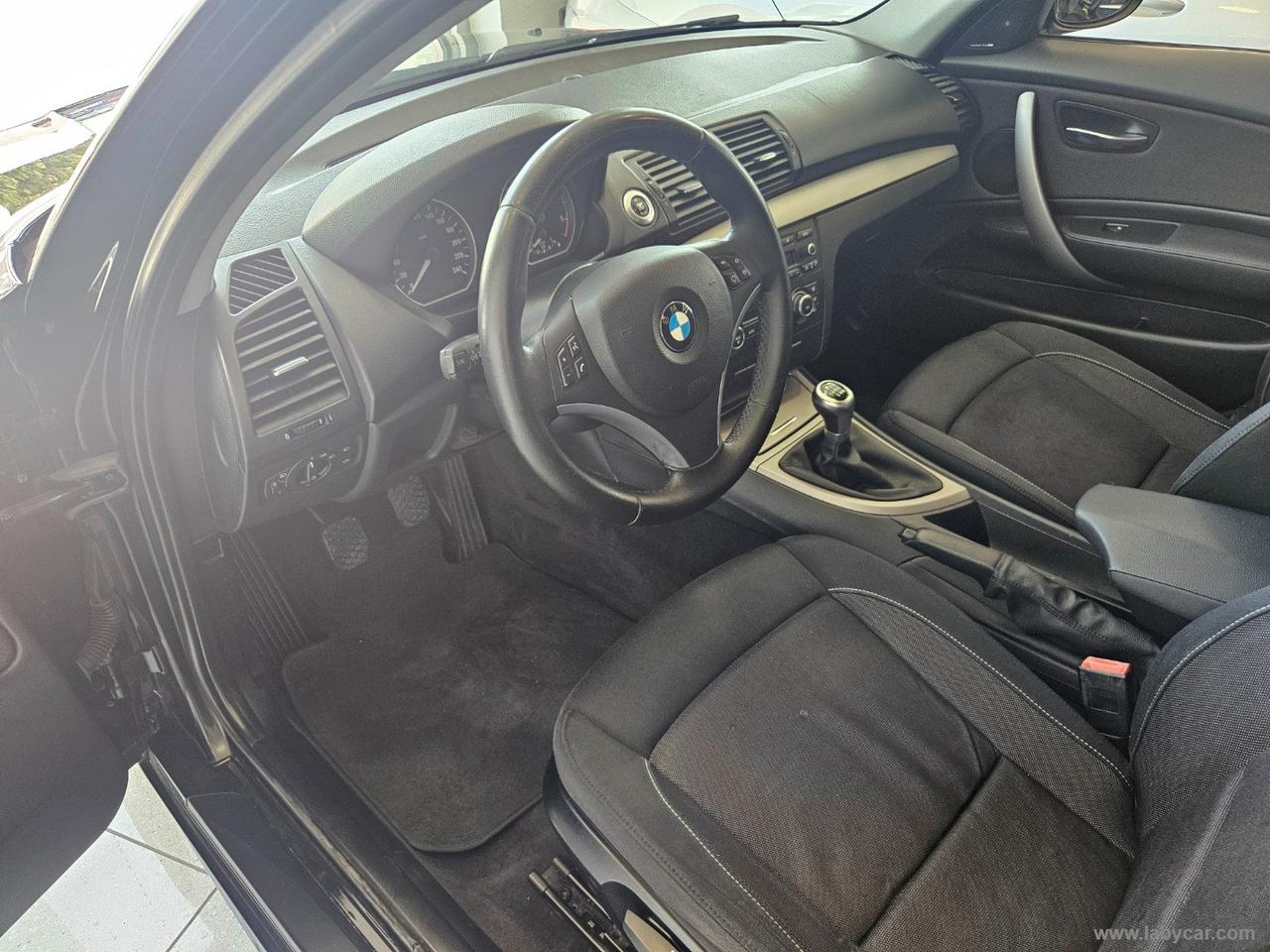 BMW 118d 5p.