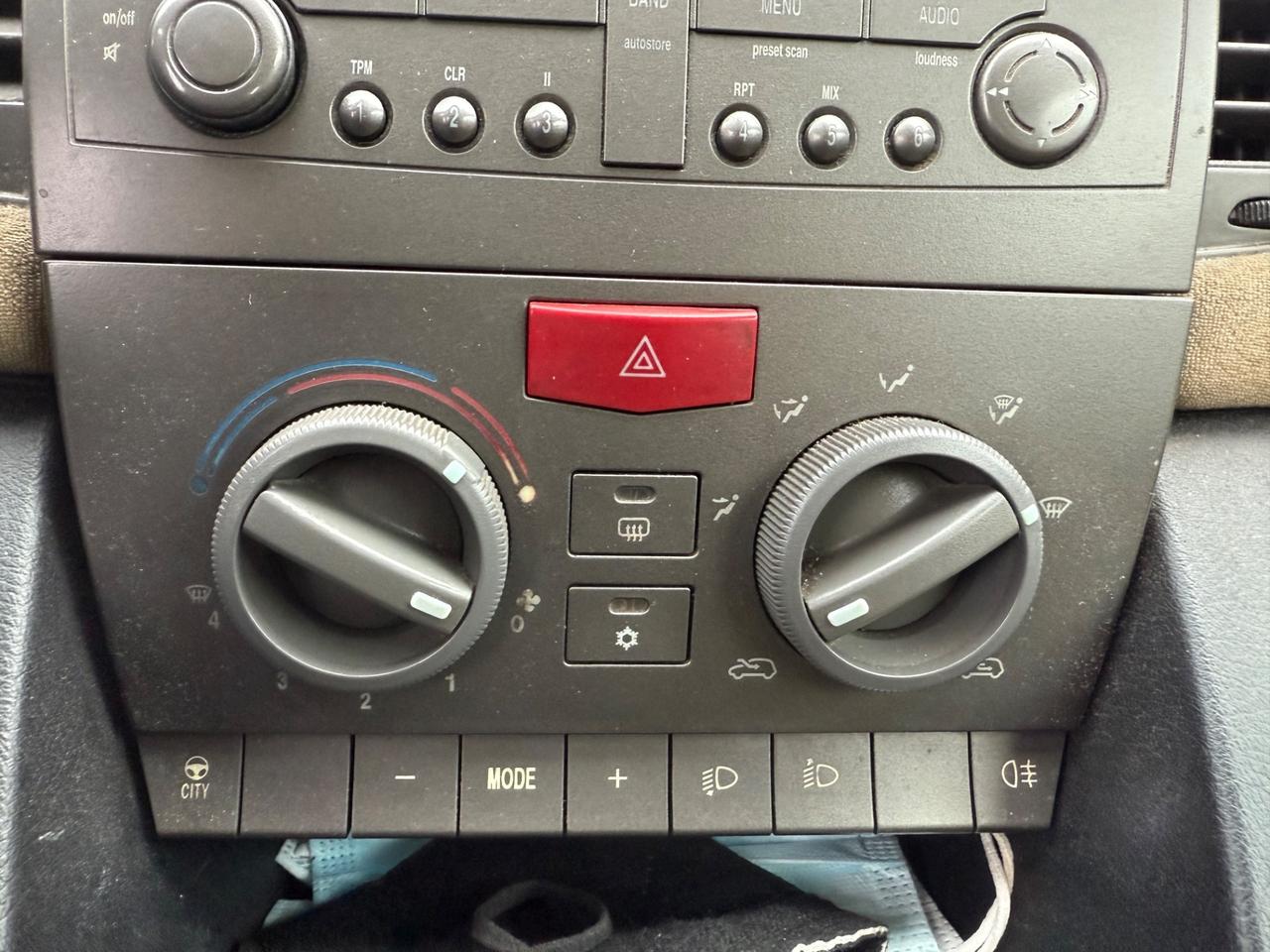 Lancia Ypsilon 1.3 Multijet 16V Oro CLIMATIZZATORE2005