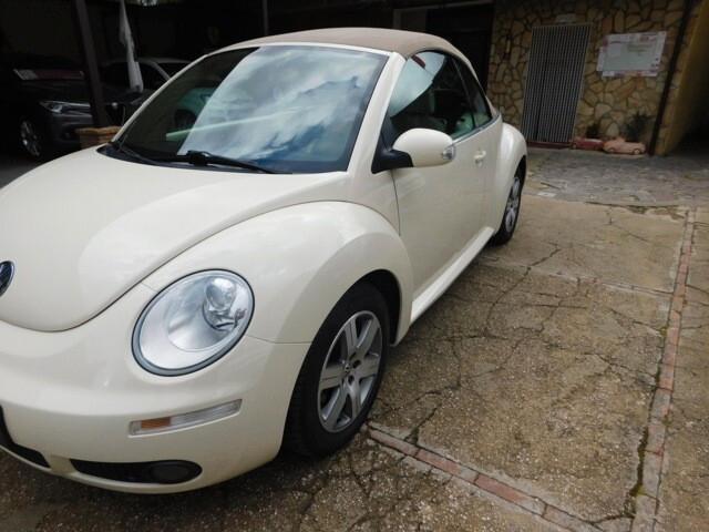 Volkswagen New Beetle 1.9 TDI 105CV Cabrio Lim. Red Edt.