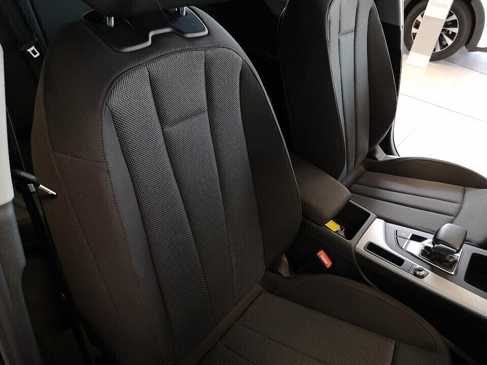 Audi A4 Avant 30 TDI/136 CV S tronic Business Advanced