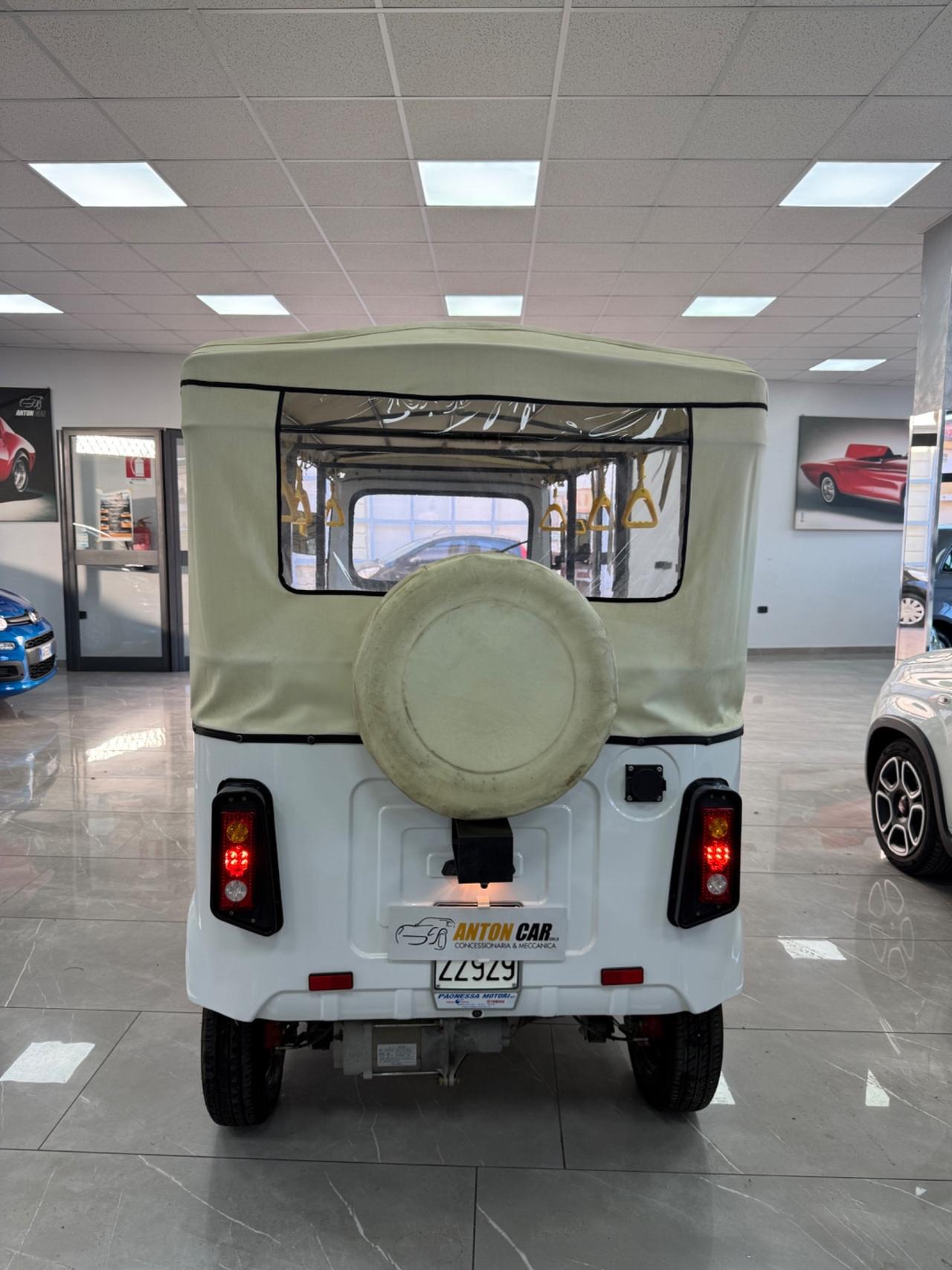 Piaggio Ape