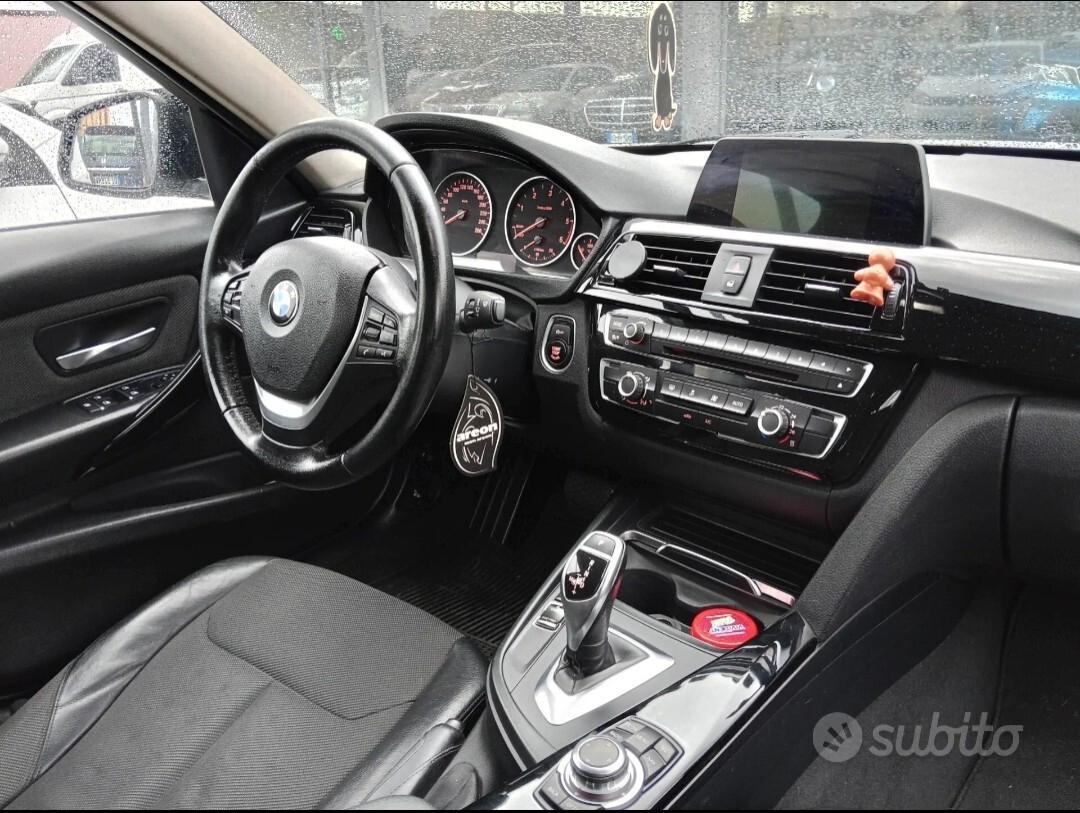Bmw 320 320d Touring Business Advantage aut.