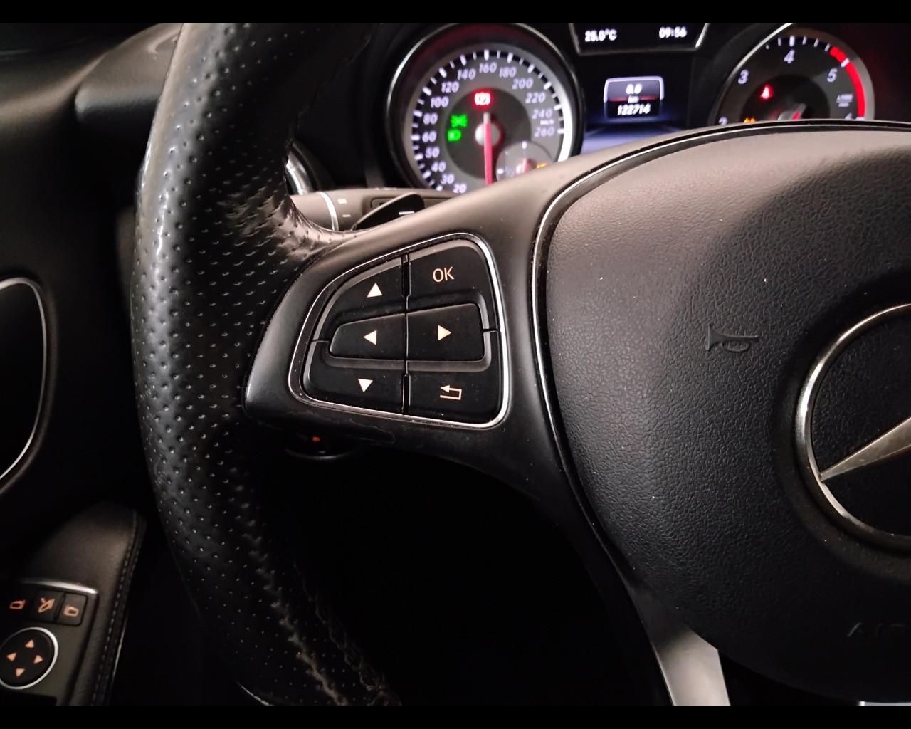 Mercedes-Benz CLA Shooting Brake - X117 - CLA Shooting Brake 200 d (cdi) S