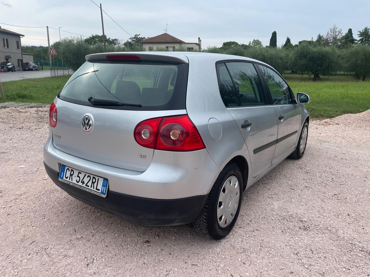 Volkswagen Golf 1.6 5p. Trendline