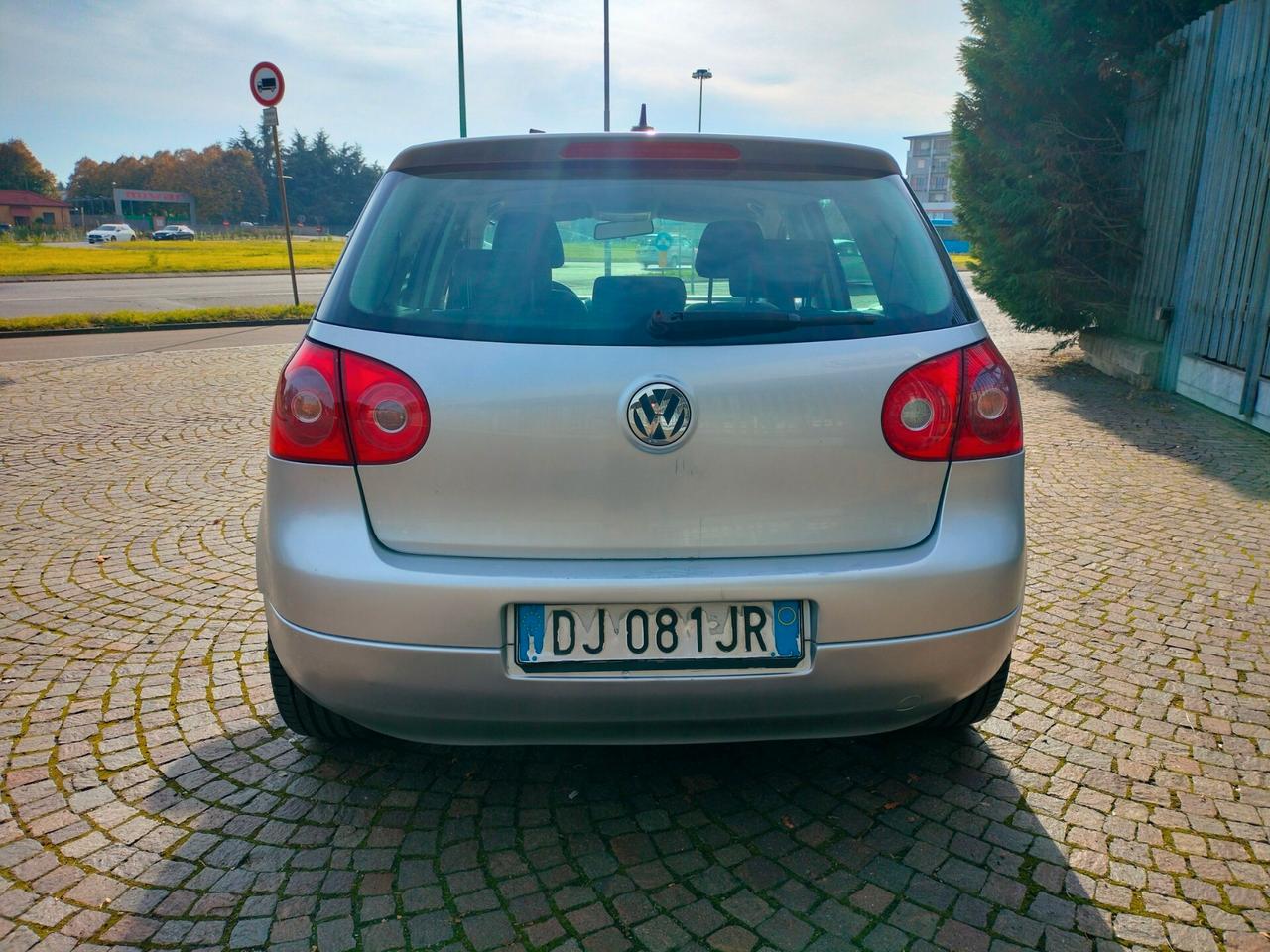 Volkswagen Golf 1.6 16V FSI 5p. Comfortline